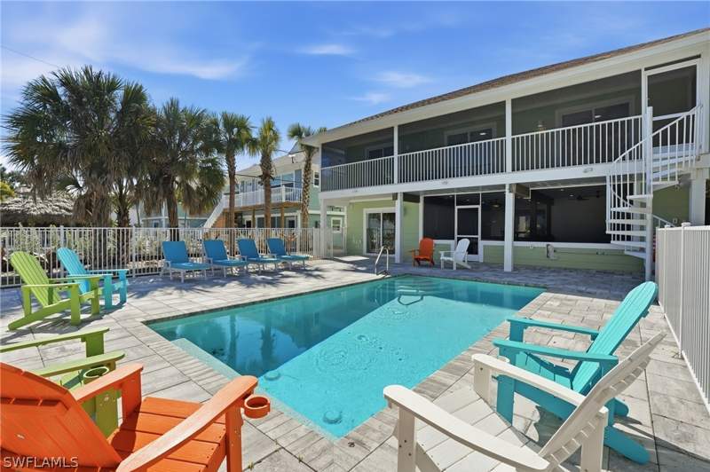 5 bedroom SingleFamilyResidence at 3321 Estero Blvd, Cases, Fort Myers Beach — photo 2