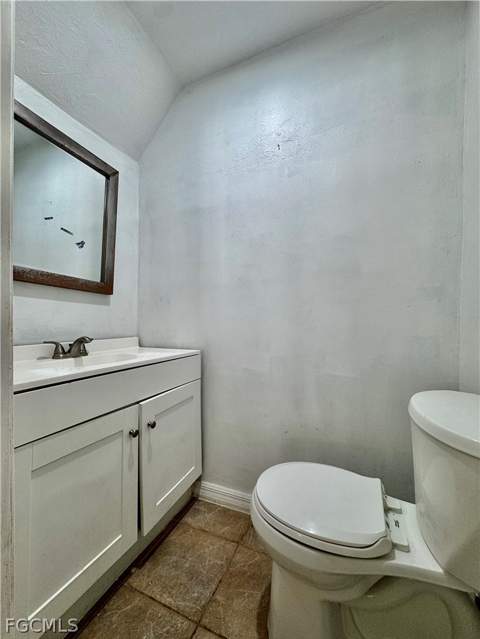 7123 Shannon Blvd, Fort Myers FL - photo 13 of 38