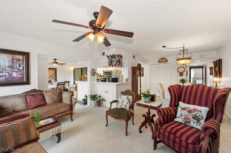 2 bedroom Condominium at 5825 Trailwinds Dr 414, Oakmont Village, Fort Myers — photo 5