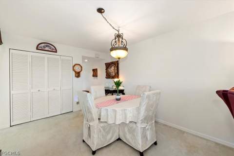 5825 Trailwinds Dr 414, Fort Myers FL - photo 7 of 34