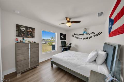 4610 SW 9th Pl, Cape Coral FL - photo 15 of 37