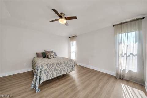 4610 SW 9th Pl, Cape Coral FL - photo 16 of 37