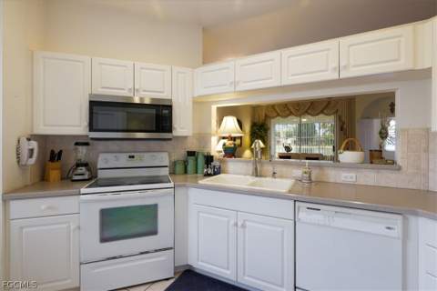 7685 Bay Lake Dr, Fort Myers FL - photo 12 of 50