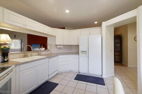 7685 Bay Lake Dr, Fort Myers FL - photo 13 of 50