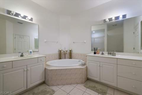 7685 Bay Lake Dr, Fort Myers FL - photo 23 of 50
