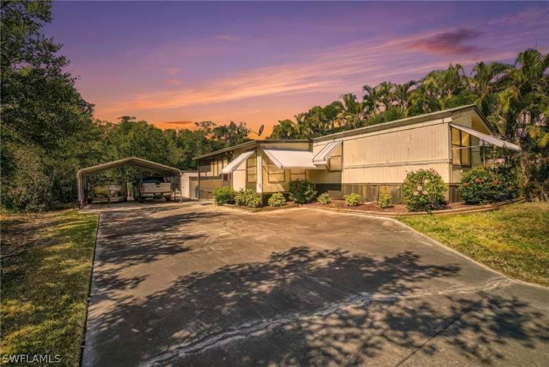 3 bedroom ManufacturedHome at 33 Plantation Dr, Plantation Island, Everglades City — photo 3