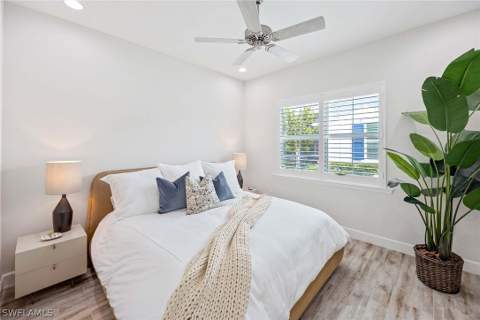 7018 Saona Ct, Naples FL - photo 10 of 31