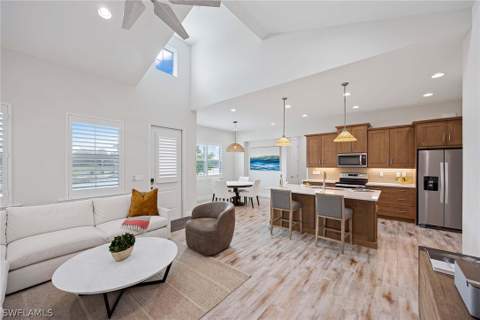 7018 Saona Ct, Naples FL - photo 7 of 31