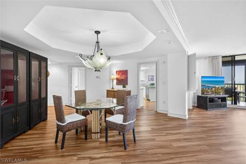 6075 Pelican Bay Blvd 706, Naples FL - photo 6 of 27