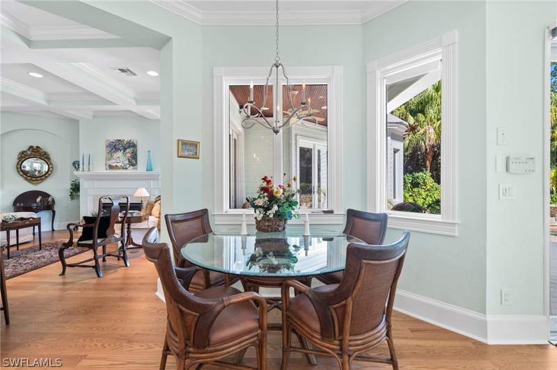 5 bedroom SingleFamilyResidence at 368 Hawser Ln, Moorings, Naples — photo 5