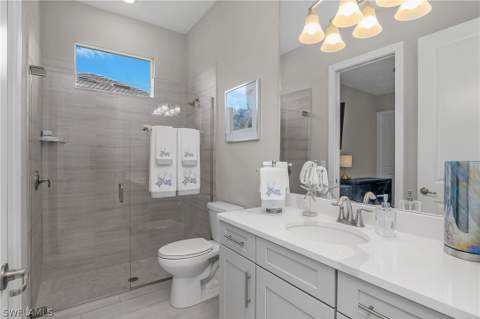 18500 Wildblue Blvd, Fort Myers FL - photo 19 of 40