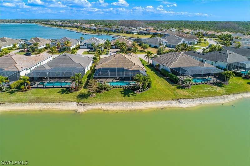 4 bedroom SingleFamilyResidence at 18500 Wildblue Blvd, Wildblue, Fort Myers — photo 2
