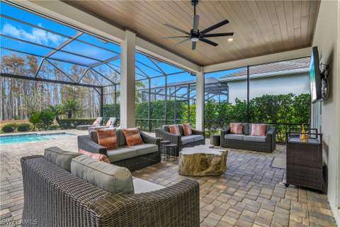 18500 Wildblue Blvd, Fort Myers FL - photo 21 of 40