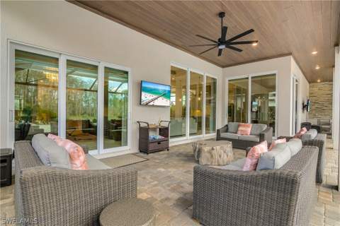 18500 Wildblue Blvd, Fort Myers FL - photo 23 of 40