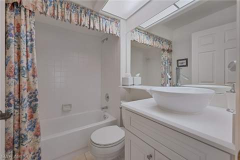13221 Sherburne Cir 601, Bonita Springs FL - photo 12 of 16