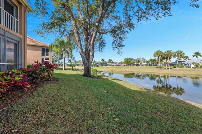 2 bedroom Condominium at 13221 Sherburne Cir 601, Wedgewood Sherburne, Bonita Springs — photo 2