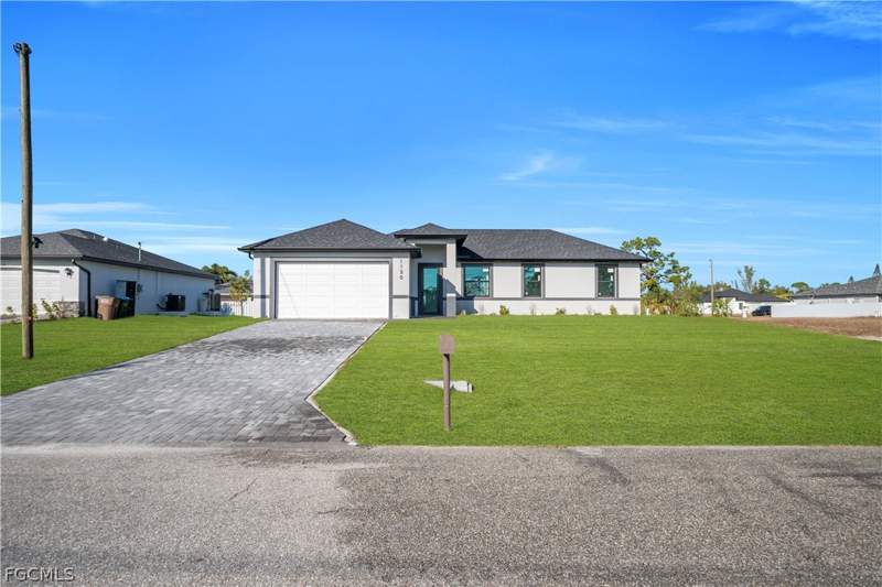 4 bedroom SingleFamilyResidence at 1120 NW 20th Pl, Cape Coral, Cape Coral — photo 2