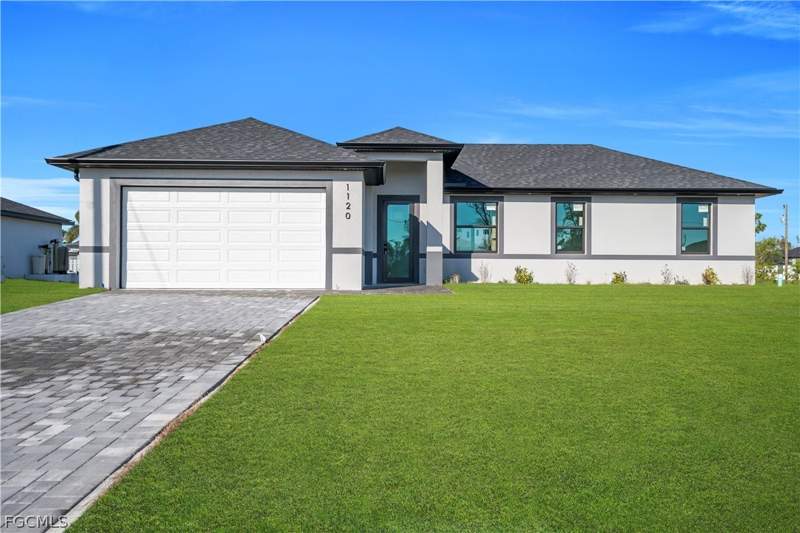 4 bedroom SingleFamilyResidence at 1120 NW 20th Pl, Cape Coral, Cape Coral — photo 3