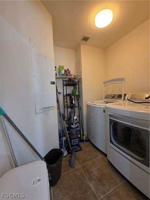 5706 Cape Harbour Dr 211, Cape Coral FL - photo 15 of 45