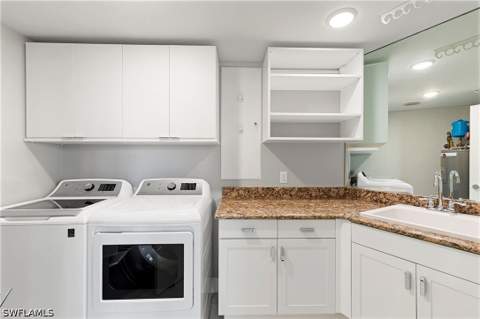 980 Cape Marco Dr 1102, Marco Island FL - photo 23 of 39