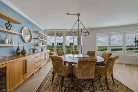 13665 Vanderbilt Dr 501, Naples FL - photo 10 of 30
