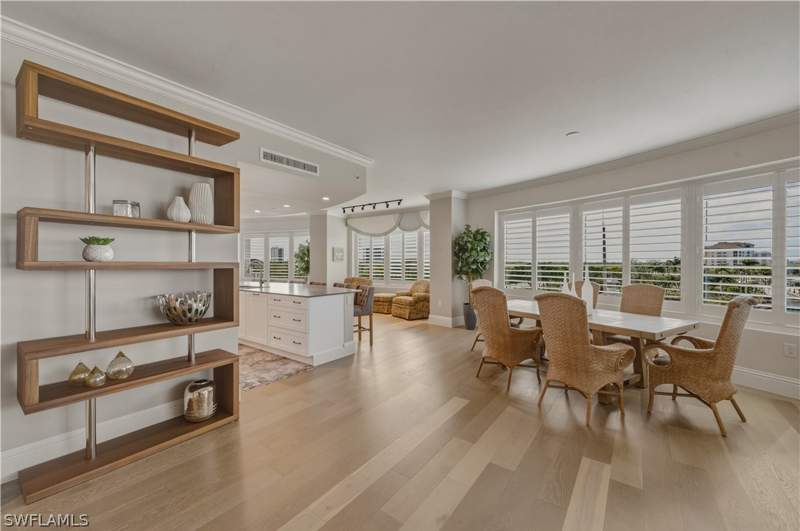 3 bedroom Condominium at 13665 Vanderbilt Dr 501, Aqua, Naples — photo 3