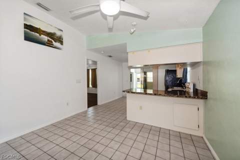 509 Capitol St, North Fort Myers FL - photo 11 of 32
