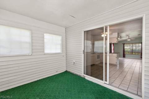 509 Capitol St, North Fort Myers FL - photo 15 of 32