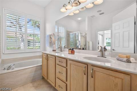 8923 Dartmoor Way, Fort Myers FL - photo 14 of 34