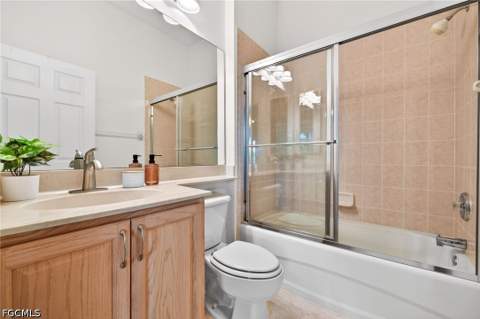 8923 Dartmoor Way, Fort Myers FL - photo 16 of 34