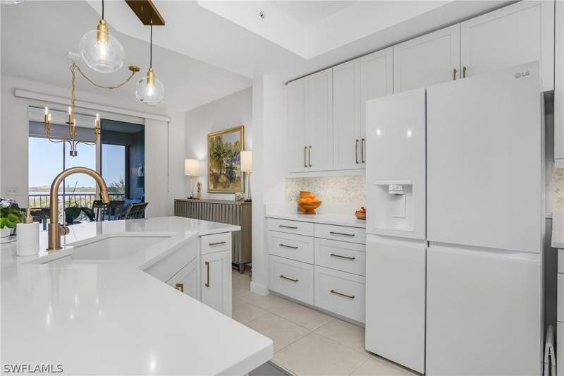 2 bedroom Condominium at 133 Vintage Bay Dr 14, Vintage Bay, Marco Island — photo 4
