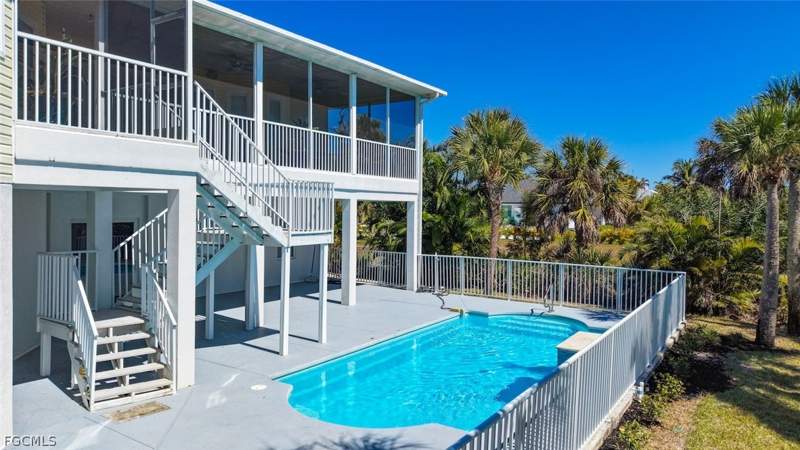 3 bedroom SingleFamilyResidence at 13411 Electron Dr, Cottage Point Unrec, Fort Myers — photo 4