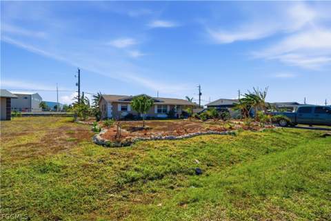 3807 Highland Ave, Fort Myers FL - photo 13 of 20