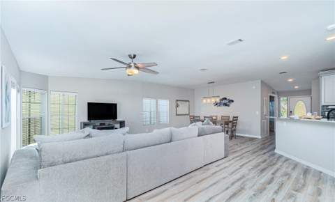 17561 Canal Cove Ct, Fort Myers Beach FL - photo 13 of 44