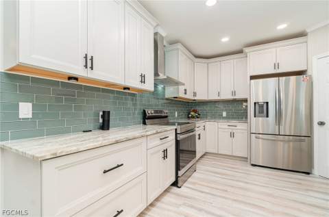 17561 Canal Cove Ct, Fort Myers Beach FL - photo 6 of 44