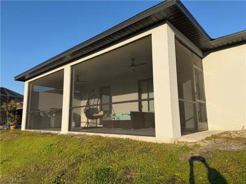 1306 NE 9th Ave, Cape Coral FL - photo 16 of 21