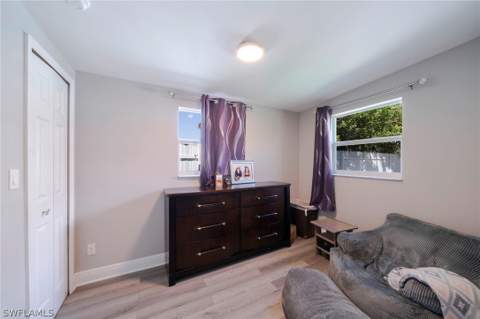 1701 Framingham Ct, Fort Myers FL - photo 11 of 31