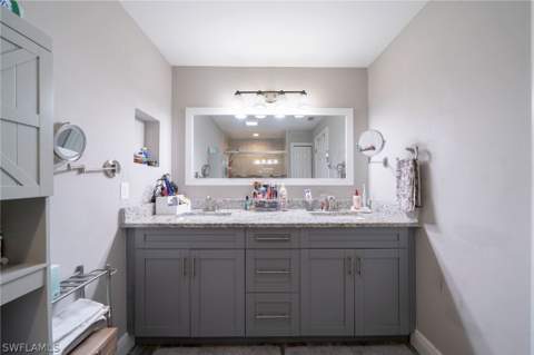 1701 Framingham Ct, Fort Myers FL - photo 13 of 31