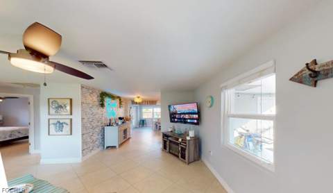560 E Valley Dr, Bonita Springs FL - photo 15 of 19