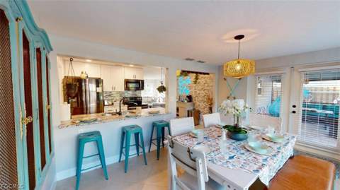 560 E Valley Dr, Bonita Springs FL - photo 7 of 19