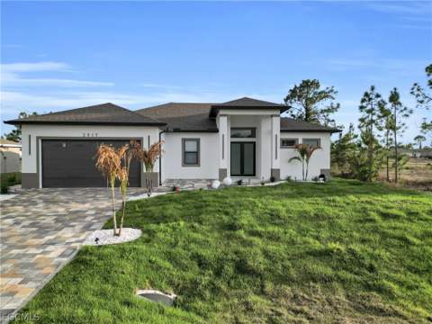 3917 33rd St SW, Lehigh Acres FL - photo 6 of 44