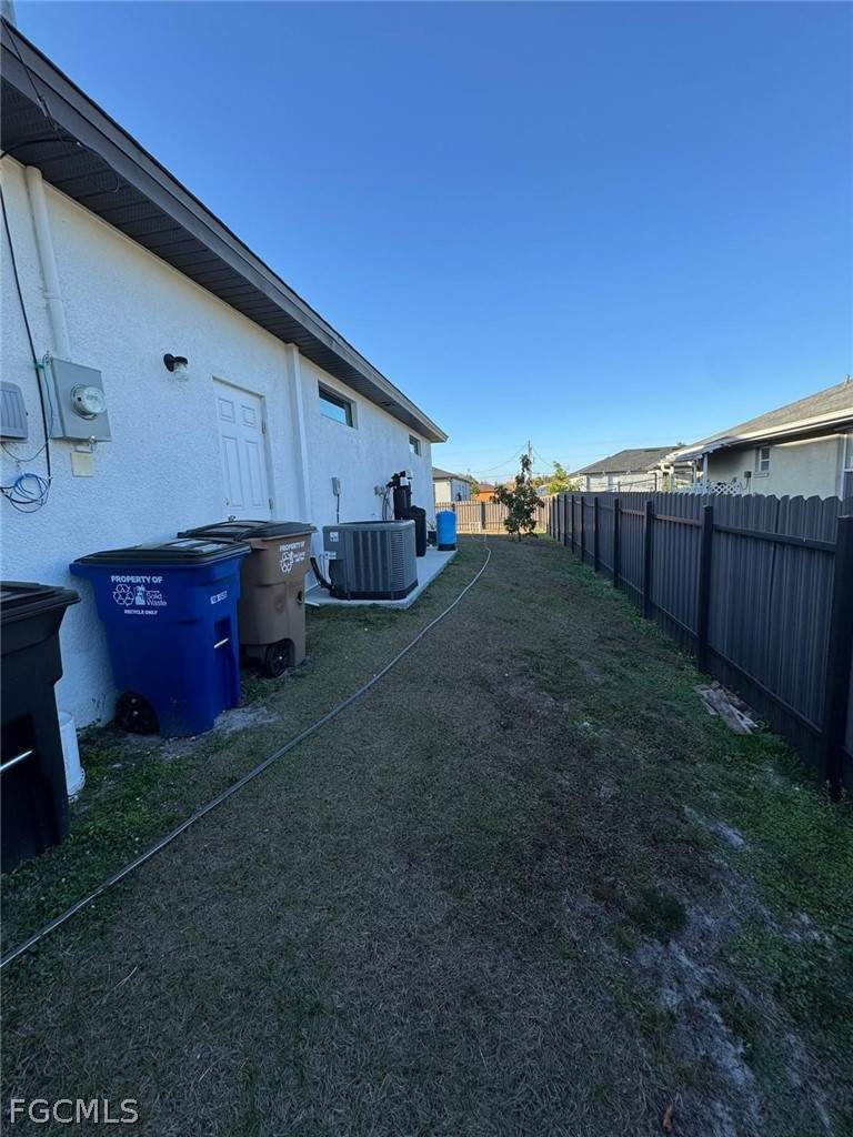 3 bedroom SingleFamilyResidence at 3726 11th St W, Lehigh Acres, Lehigh Acres — photo 5