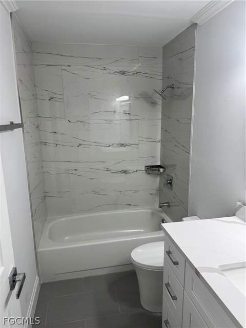 6300 S Pointe Blvd 456, Fort Myers FL - photo 10 of 14
