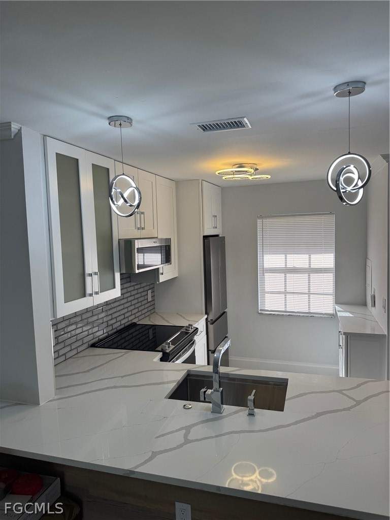 2 bedroom Detached at 6300 S Pointe Blvd 456, South Pointe Villas Condo, Fort Myers — photo 3