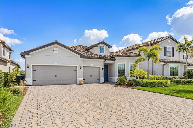 3 bedroom SingleFamilyResidence at 17526 Elkgrove Ln, The Place At Corkscrew, Estero — photo 3