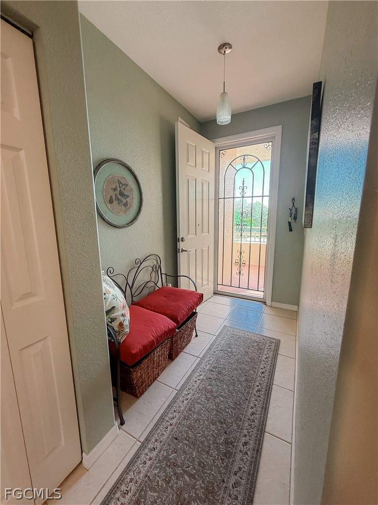 2 bedroom Condominium at 1137 Van Loon Commons Cir 202, Van Loon Commons, Cape Coral — photo 2