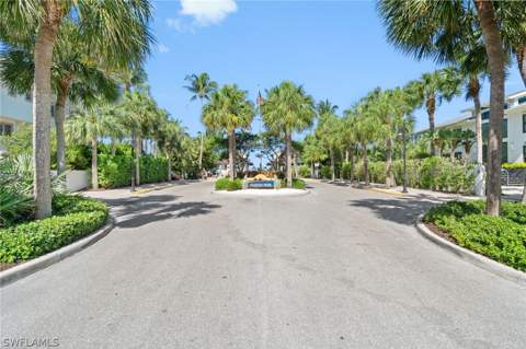 1222 Gordon Dr 2, Naples FL - photo 23 of 24