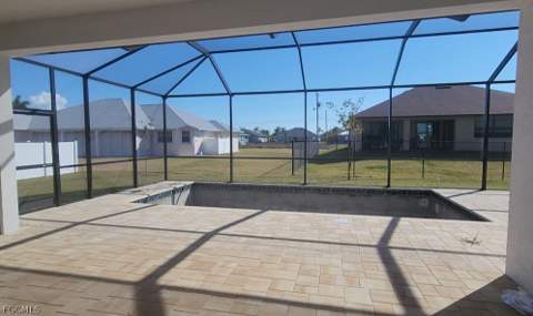 3504 NW 15th Ter, Cape Coral FL - photo 6 of 9