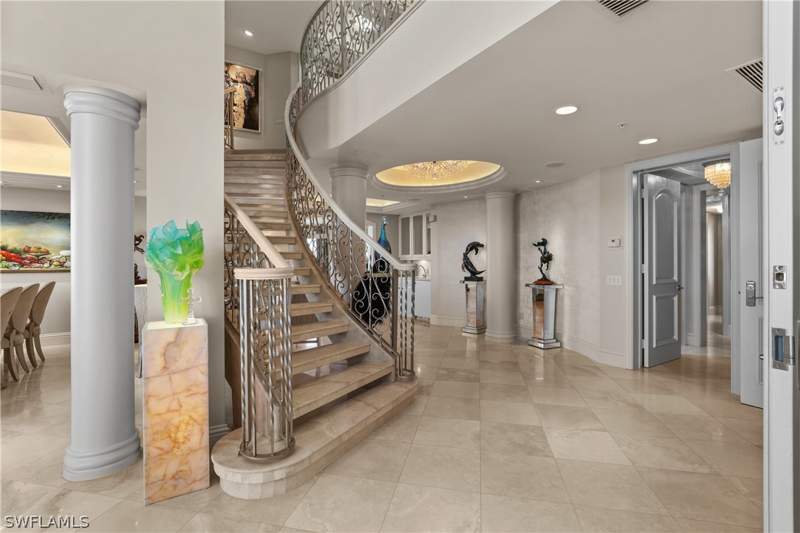 5 bedroom Condominium at 4875 Pelican Colony Blvd 2004, Palermo, Bonita Springs — photo 3