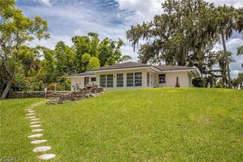 2030 Fort Denaud Rd, Labelle FL - photo 8 of 26